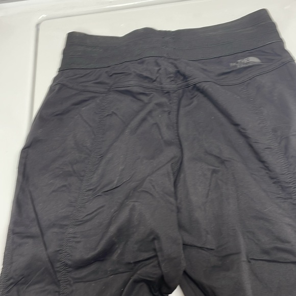 North Face woman’s XS pant - Picture 8 of 12